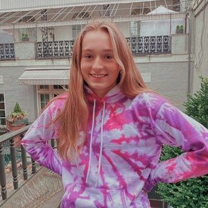 tie dye hoodie